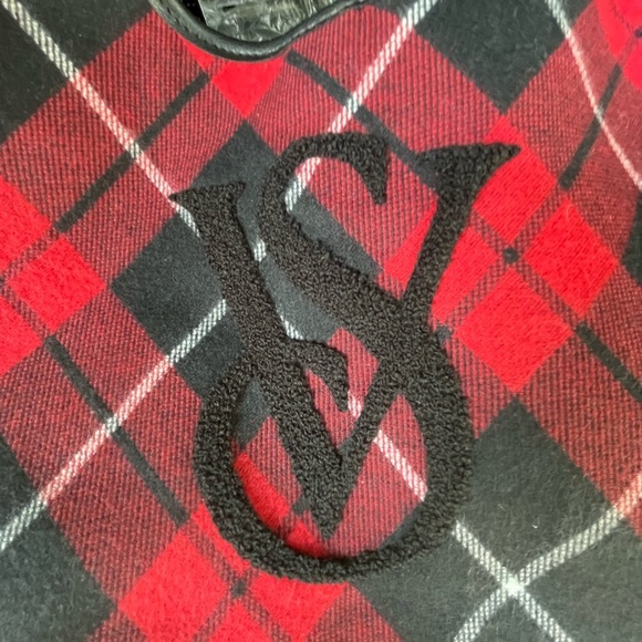 Victoria's Secret Red and Black Plaid Tote, Tote Bag,victoria’s Secret Tote Bag - Picture 12 of 14